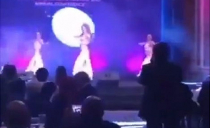 TMSF'nin Barış Pınarı Harekatı gecesinde dansöz oynattılar