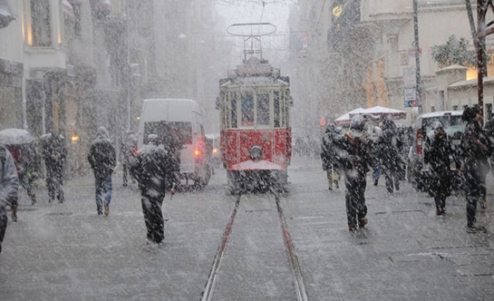 İstanbul 3 gün kar ve fırtınaya teslim olacak