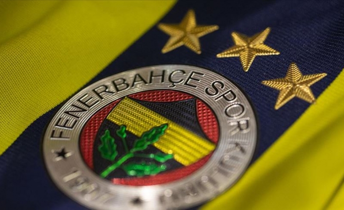 Fenerbahçe'nin iç saha ve deplasman formaları sızdırıldı! Taraftarlar yeni tasarımı beğenmedi